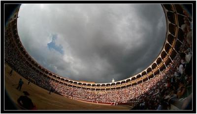 ABONO Y ENTRADAS SUELTAS TOROS FERIA DE SAN ISIDRO 2012